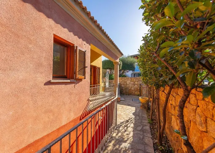 Trilocale Luana 度假居 *